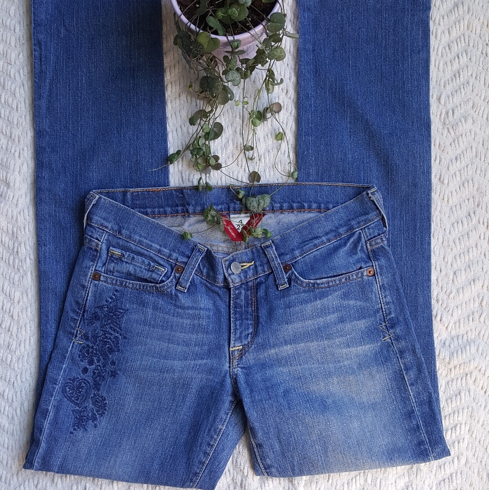 Lucky Brand Zoe Straight Leg Embroidered Jeans 27